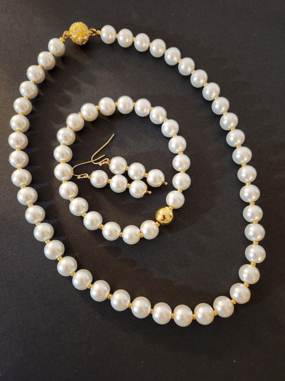 Hand Crafted 3-Piece White Pearl Jewelry Set Gold tone Accents Necklace Earrings